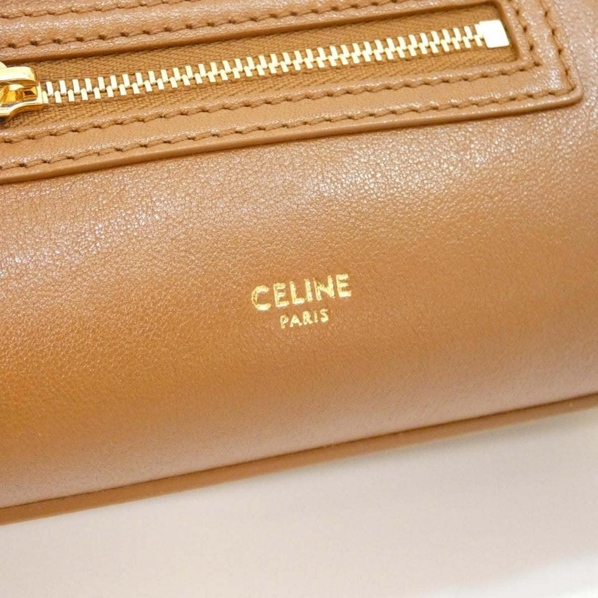 Celine Luggage Small Handbag Tan Gold Hardware — view 4