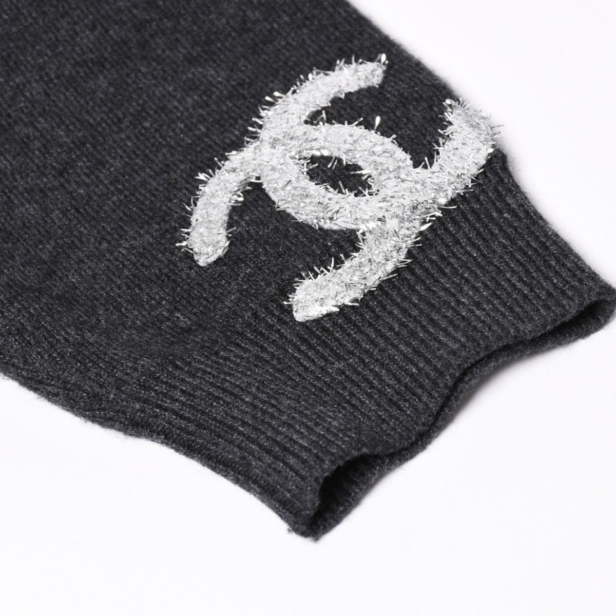 Chanel Cashmere Knit Cardigan CC Logo Glitter Charcoal 38 — view 8