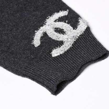 Chanel Cashmere Knit Cardigan CC Logo Glitter Charcoal 38 — view 8