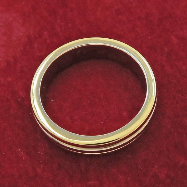 Cartier Trinity Wedding Ring — view 4