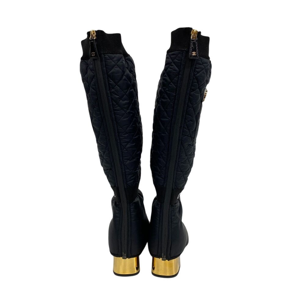 Chanel 2-Way CC Logo Quilted Boots Black — view 5