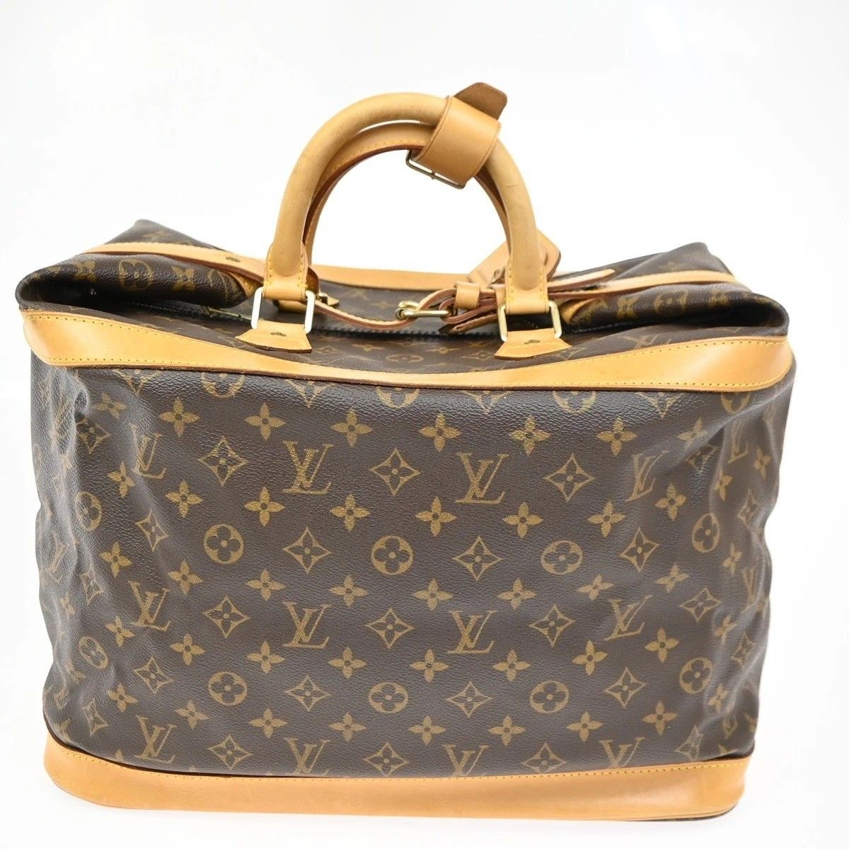 Louis Vuitton Cruise 40 Boston Bag Monogram Leather — view 3