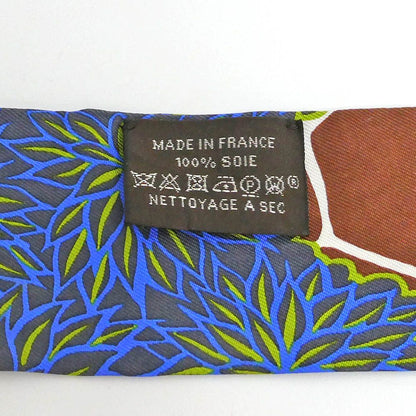 Hermes Twilly The Three Graces Mikami 100% Silk Blue Giraffe Pattern — view 5