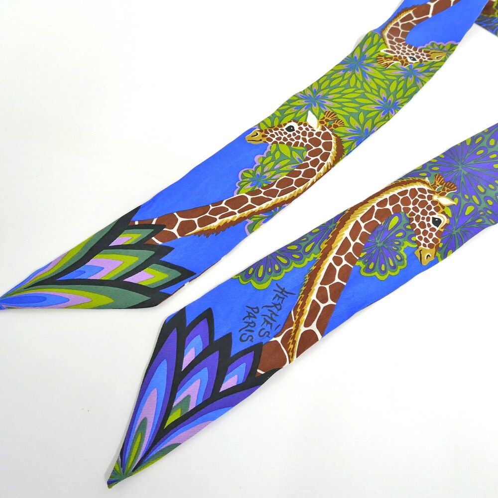 Hermes Twilly The Three Graces Mikami 100% Silk Blue Giraffe Pattern — view 3