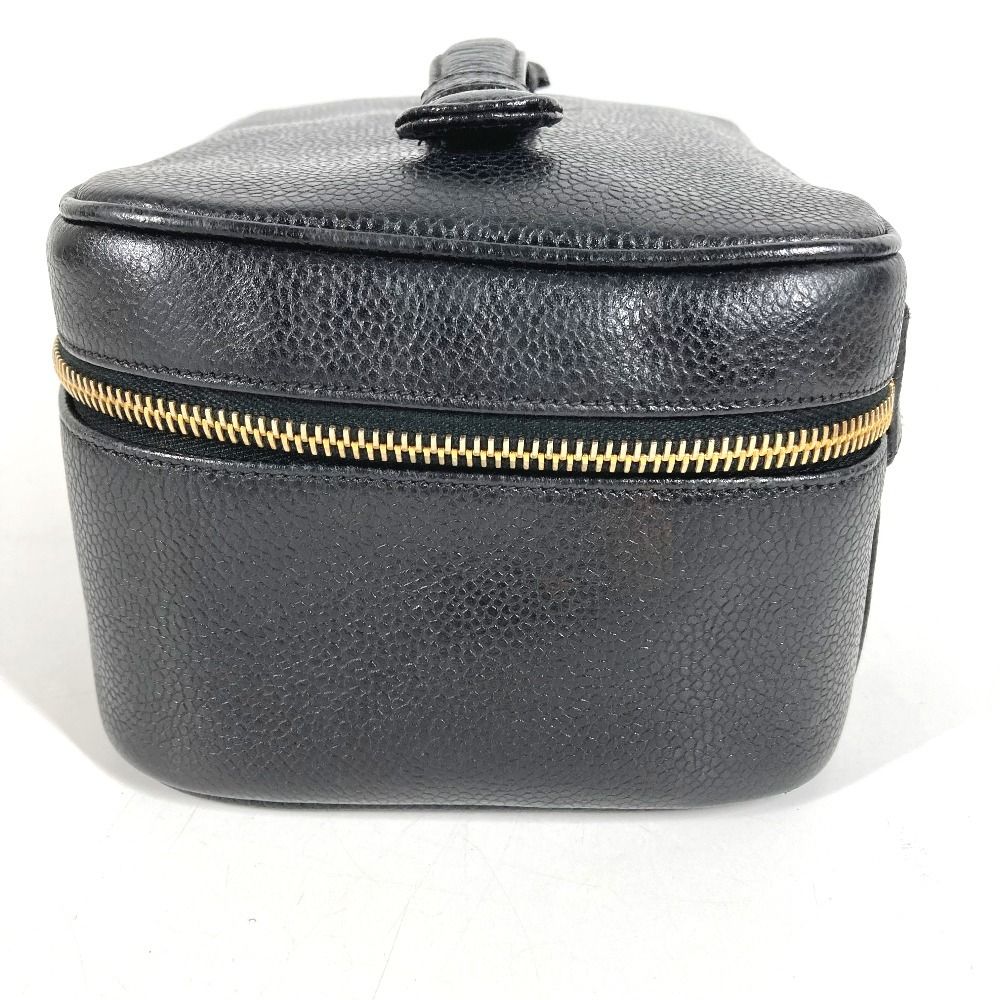 Chanel Handbag CC Logo — view 3