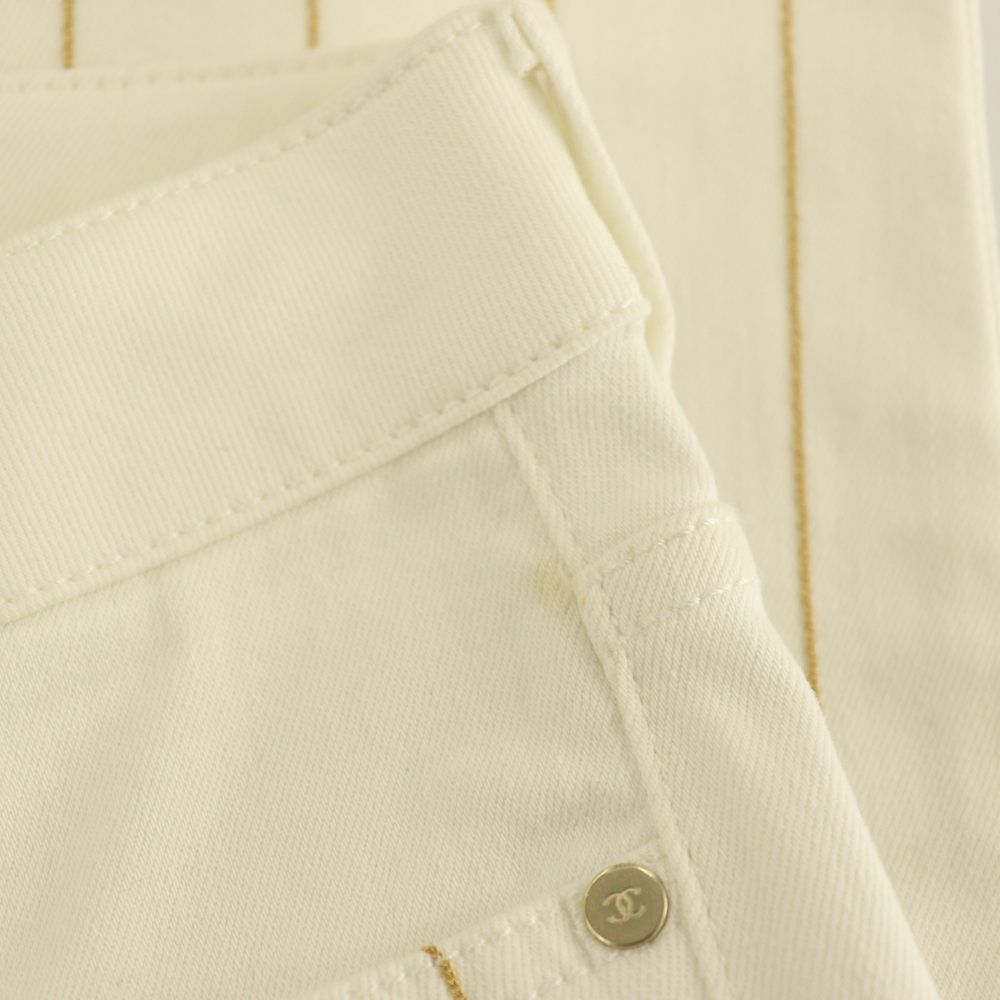 Chanel 20P CC Logo Button Chain Stripe Skinny Denim Pants P6 Tapered 36 White HS — view 8
