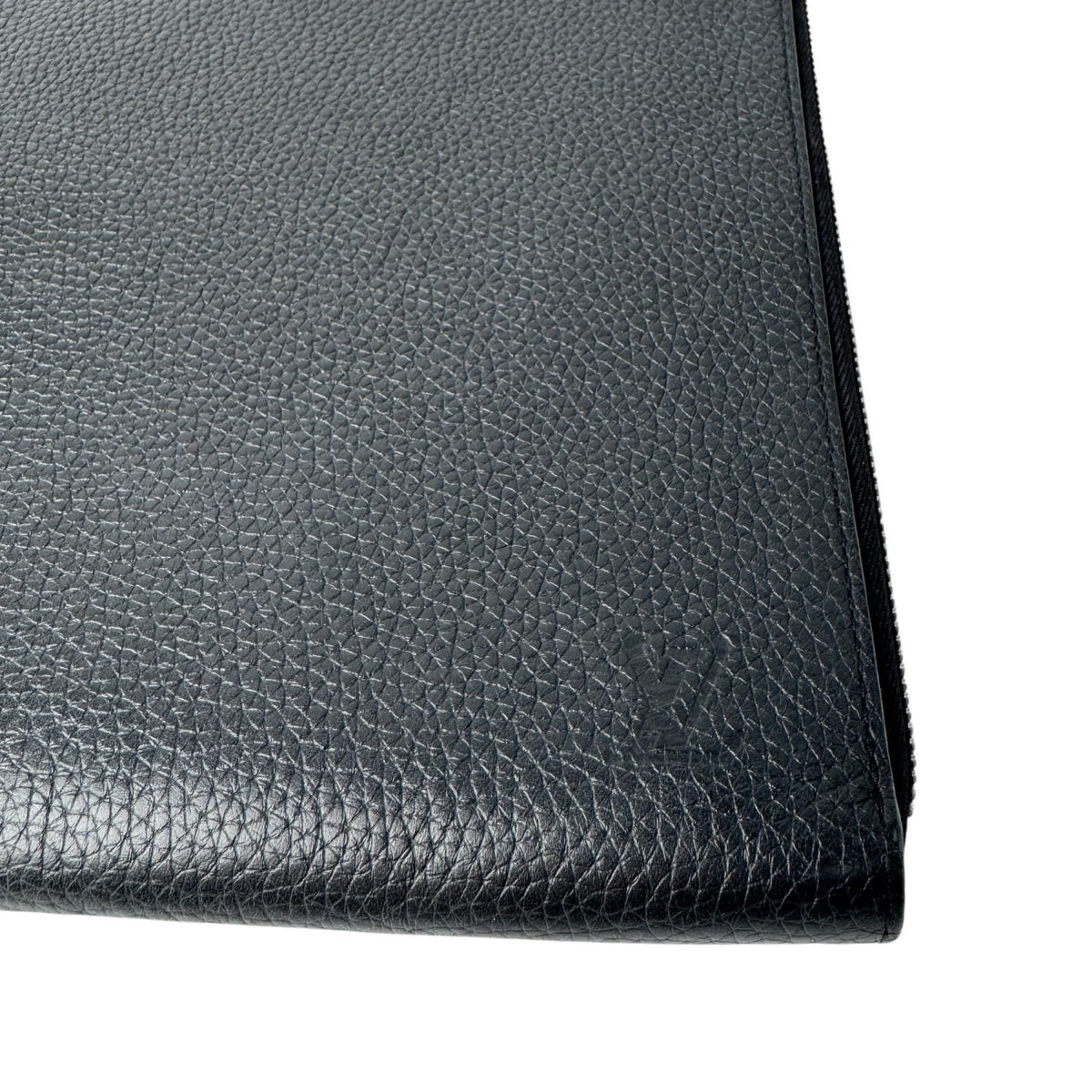 Louis Vuitton Pochette Jour GM Clutch Bag — view 8