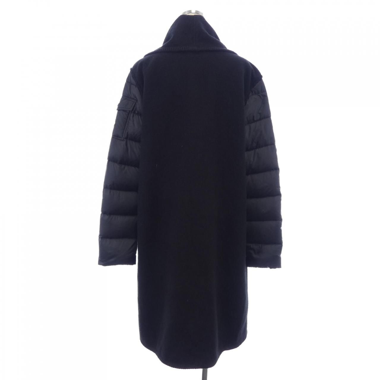 Moncler Down Jacket Black — view 2