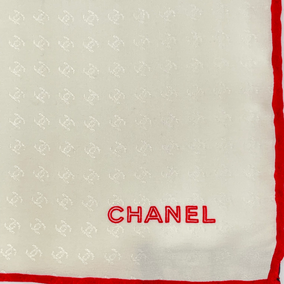 Chanel CC Logo Scarf Silk Beige — view 4