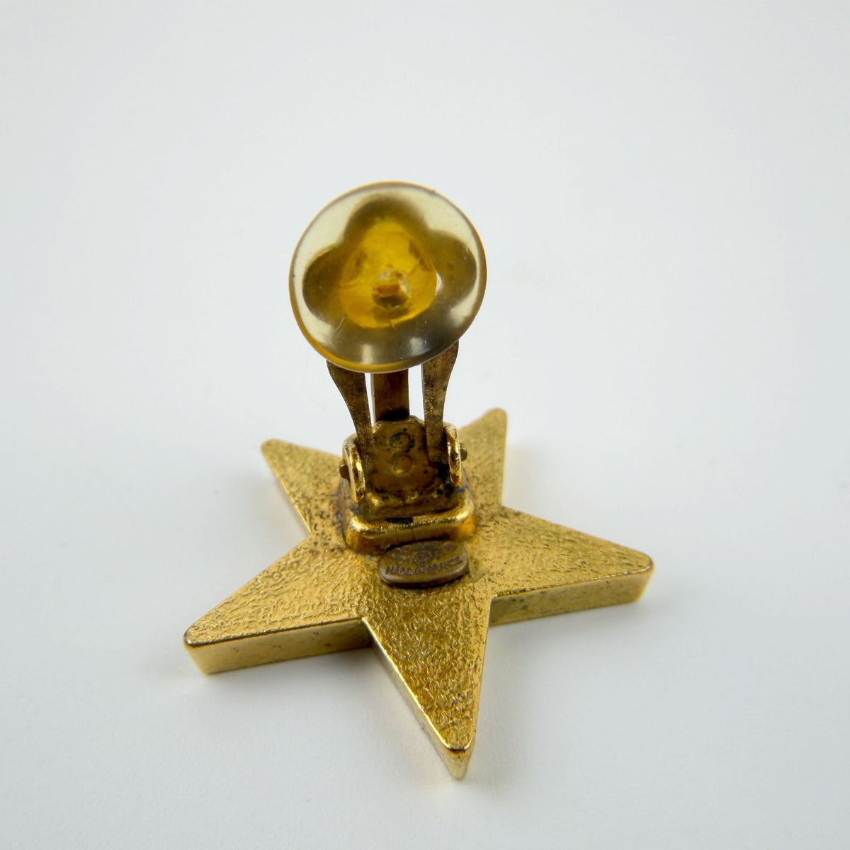 Chanel 01P CC Logo Star Motif Single Earring Plated Gold Vintage — view 8