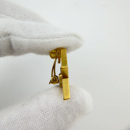 Chanel 01P CC Logo Star Motif Single Earring Plated Gold Vintage — view 3