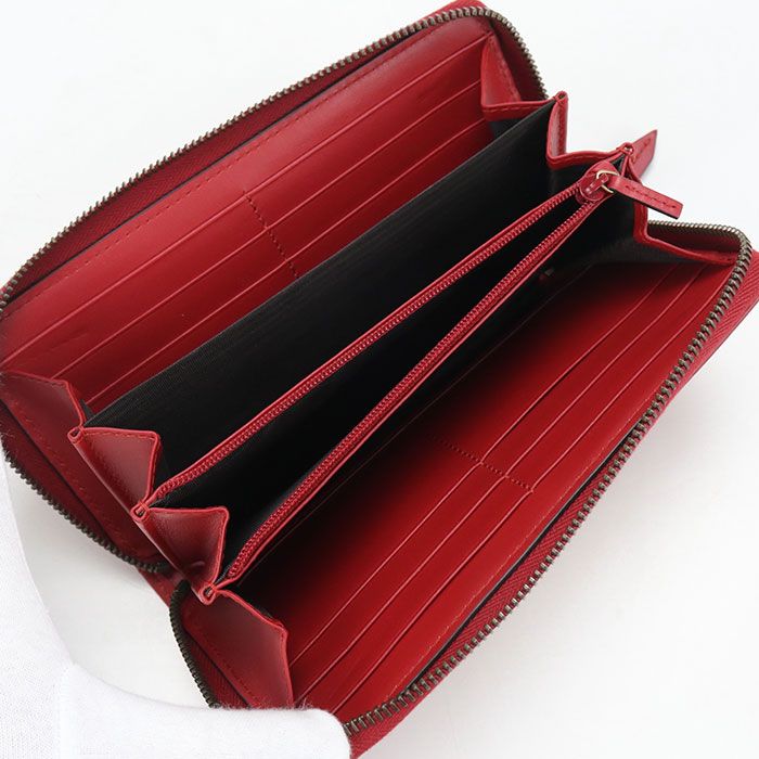 Gucci Zip Around Wallet GG Marmont Quilted Leather — view 3