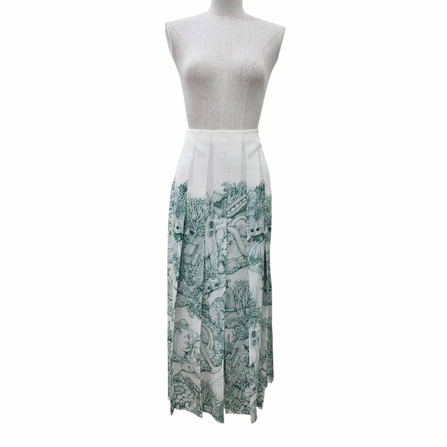 Gucci Yuko Higuchi 100% Silk Long Length Pleated Skirt White 40 — view 2