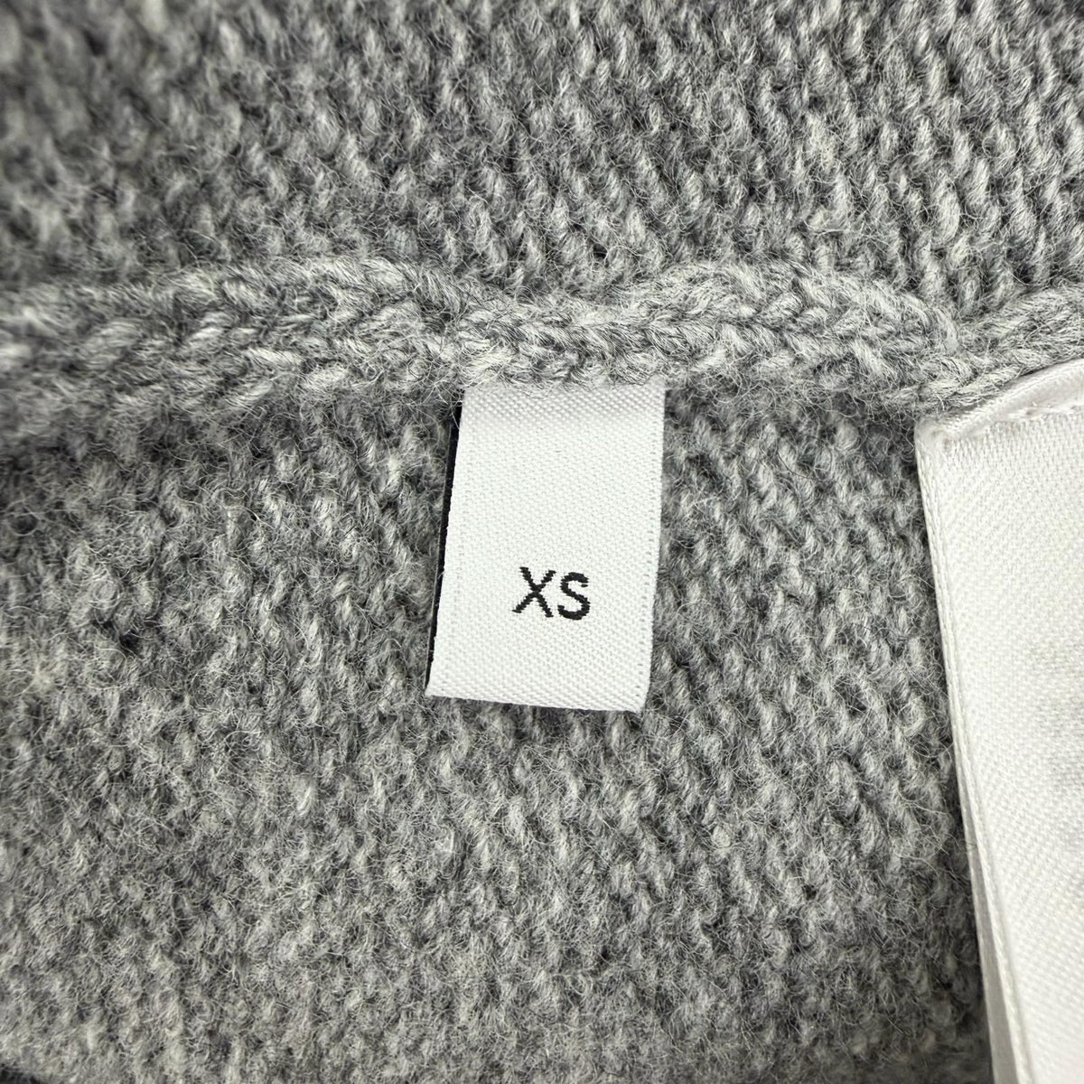 Gucci Yuko Higuchi Wool GG Embroidery Long Sleeve Knit Gray XS Sweater — view 7