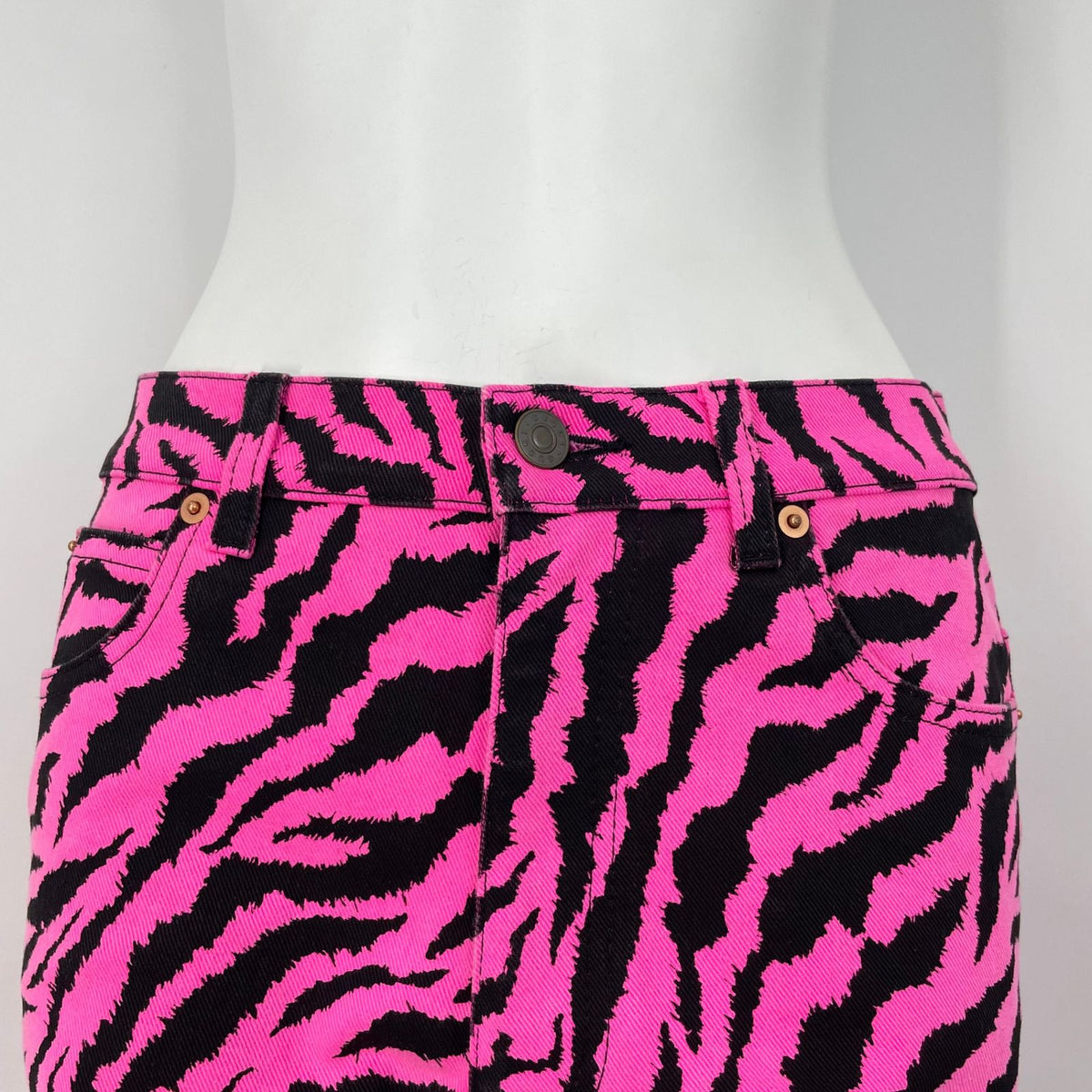 Gucci Pants Leather Zebra Print Pink — view 3