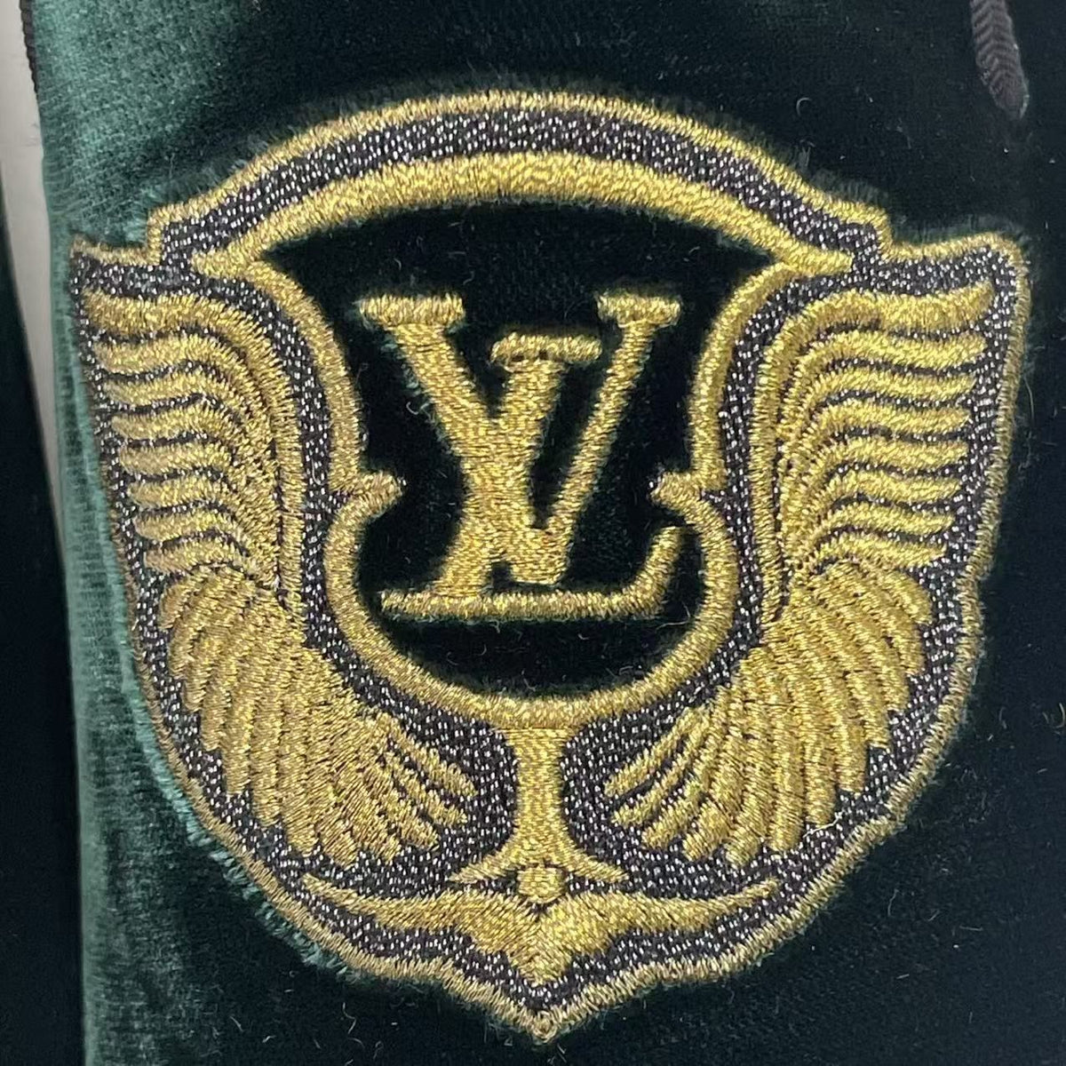 Louis Vuitton Loafers LV Logo Velour Embroidery Gold Thread Green 8.5 — view 8