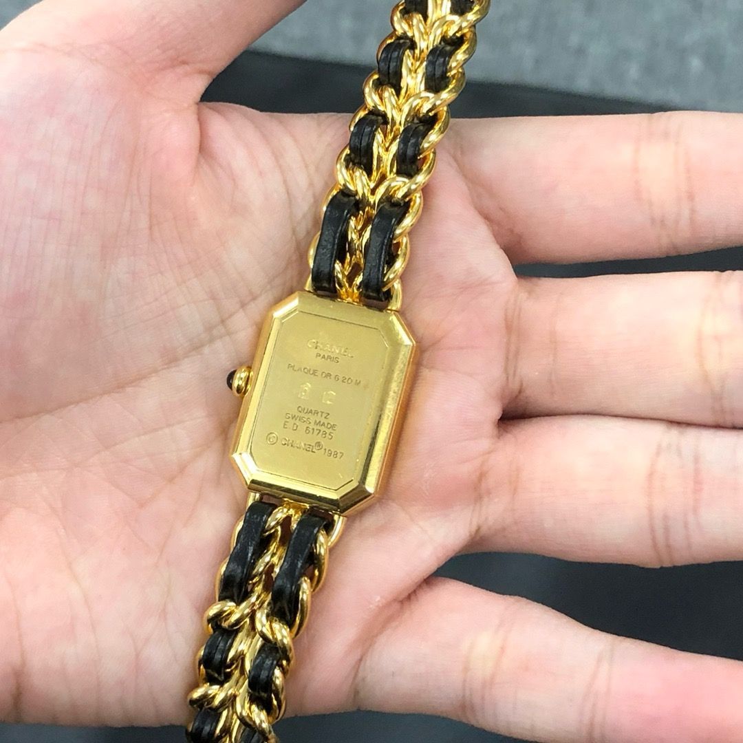 Chanel Watch Leather Premiere — view 6