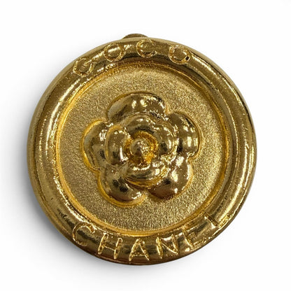 Chanel 97P Vintage Camellia Round Earrings Gold — view 3