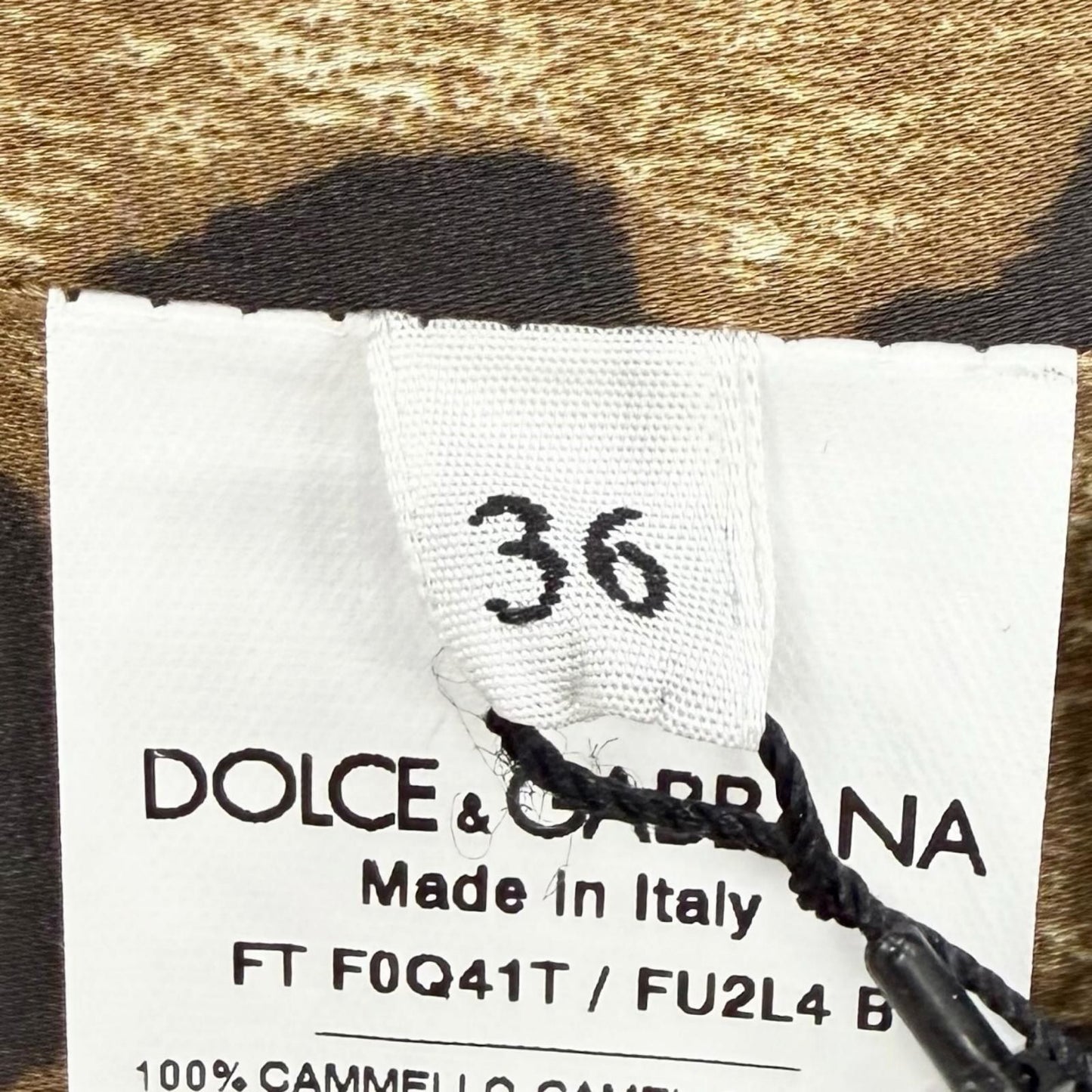 Dolce & Gabbana Black Tag 100% Camel Lining Leopard DG Logo Button Single Long — view 8
