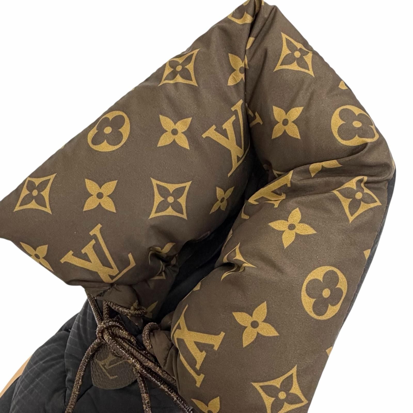 Louis Vuitton Pillow Line Monogram Snow Boots Short Black — view 8
