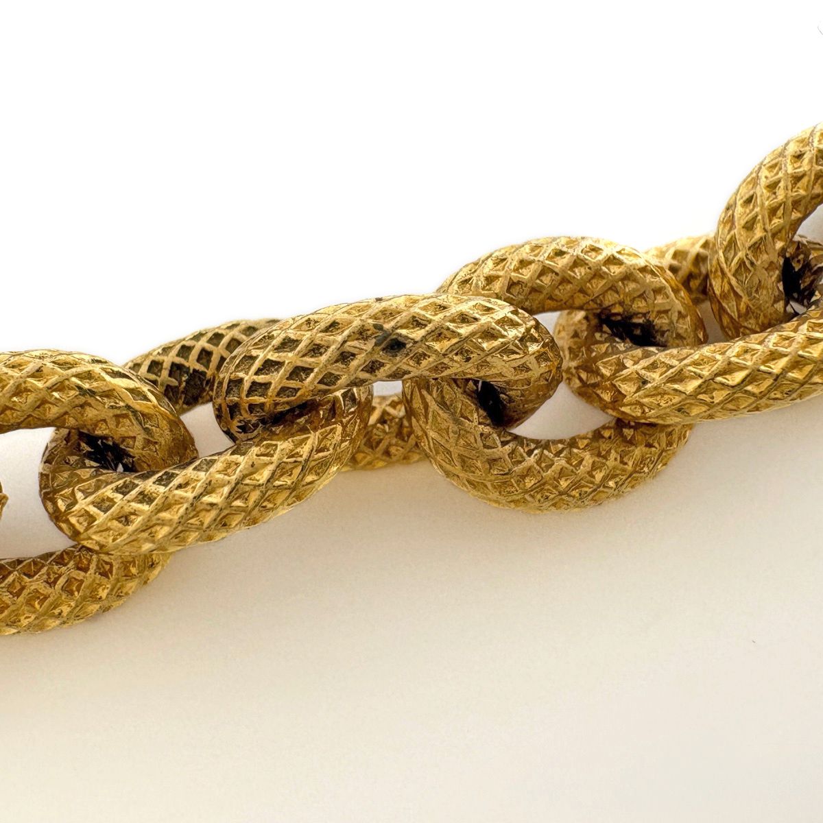 Chanel CC Logo Chain Necklace Gold Plated — view 4