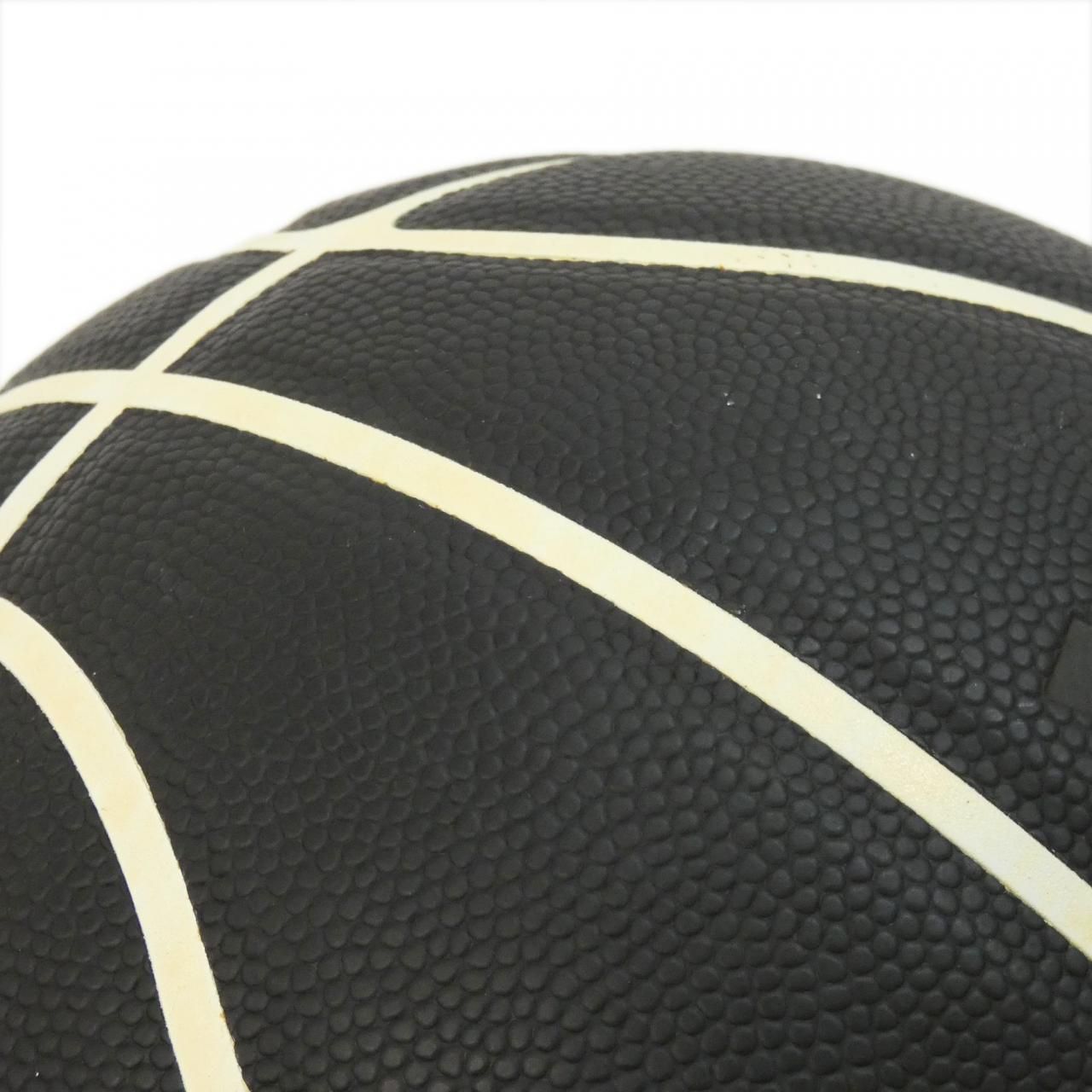 Fendi Goods Basketball Shoulder Bag — view 4