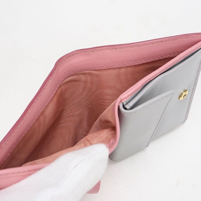 Miu Miu Bifold Wallet Leather — view 4