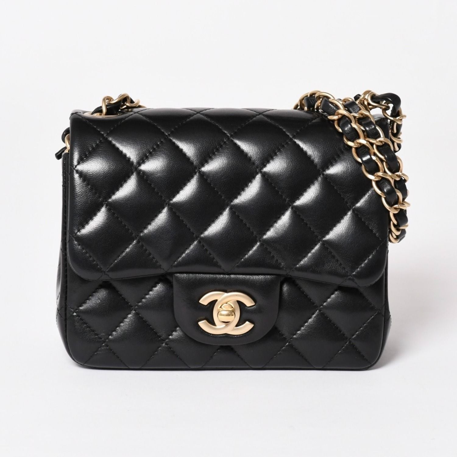 Chanel Mini Quilted 17 S Flap S Chain Shoulder Bag CC Logo Lambskin Black