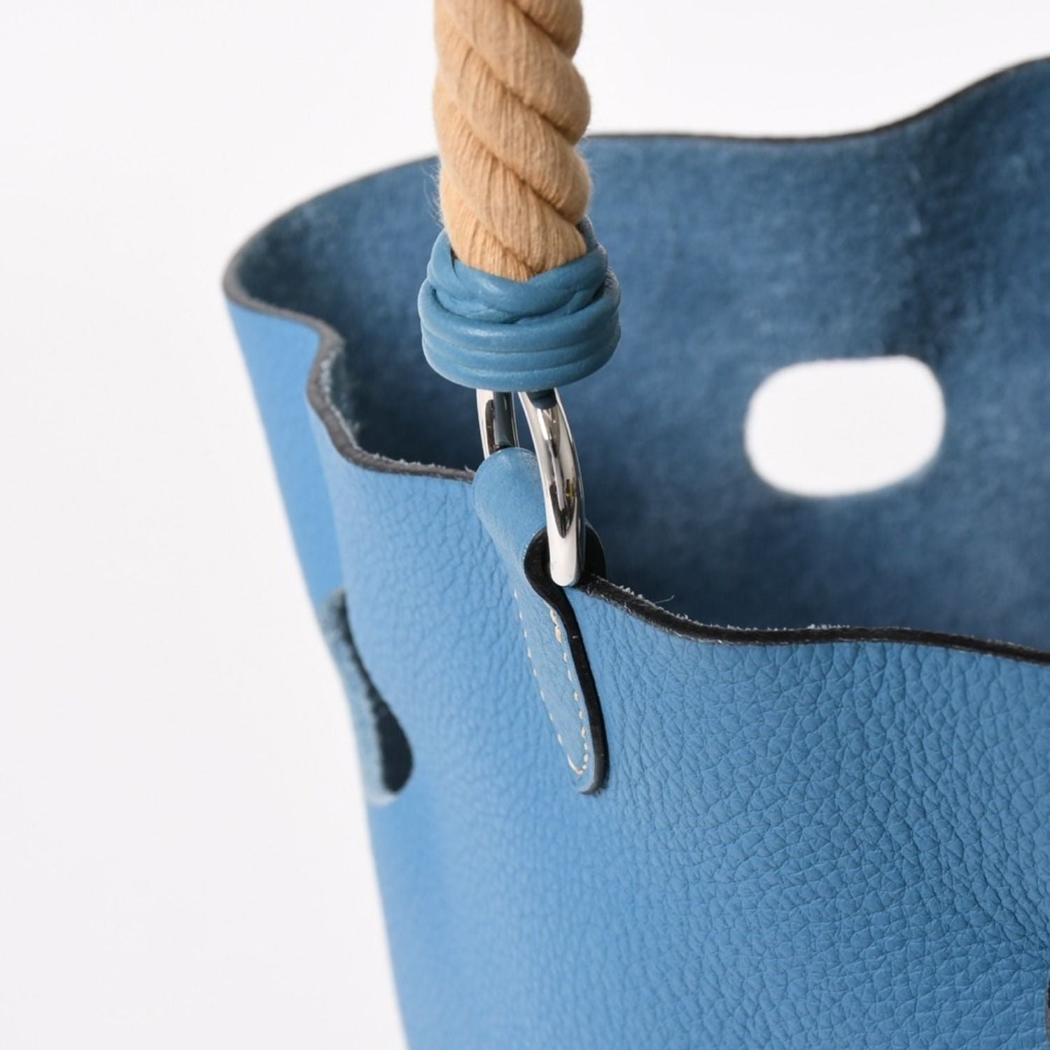 Hermes Mangeoire PM Handbag Blue Jean Taurillon Clemence Drawstring Silver — view 5
