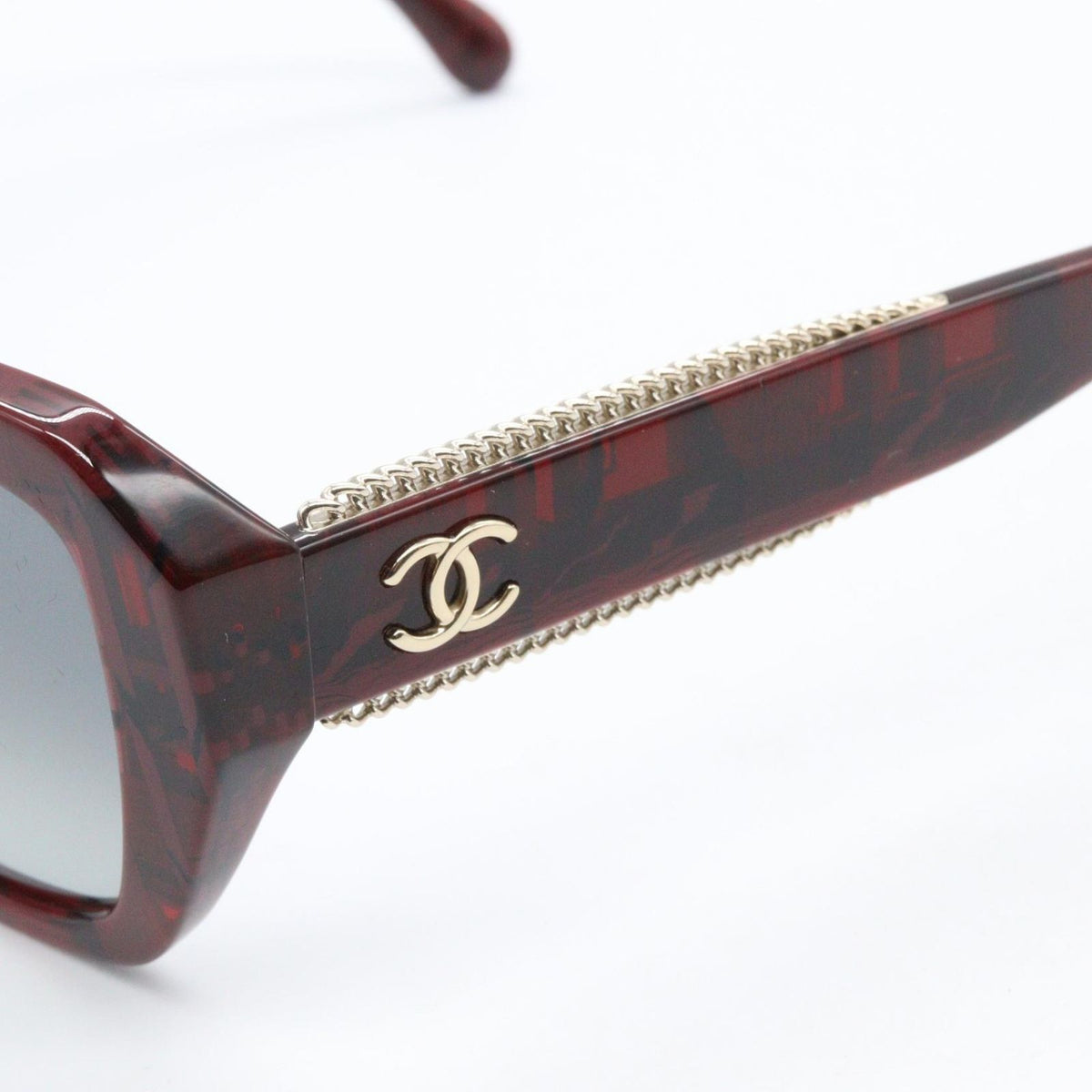 Chanel Sunglasses 71 Red Eyewear — view 5