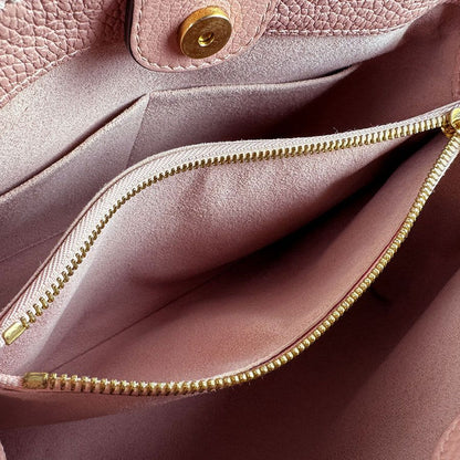 Louis Vuitton Shoulder Bag — view 5