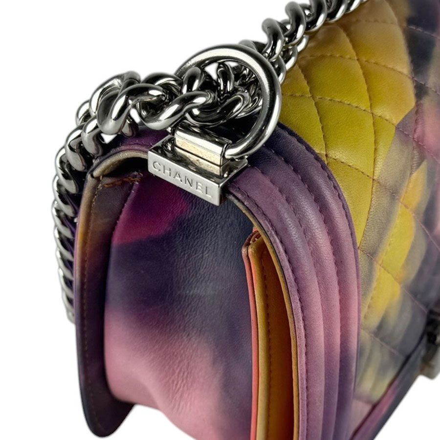 Chanel Shoulder Bag — view 6