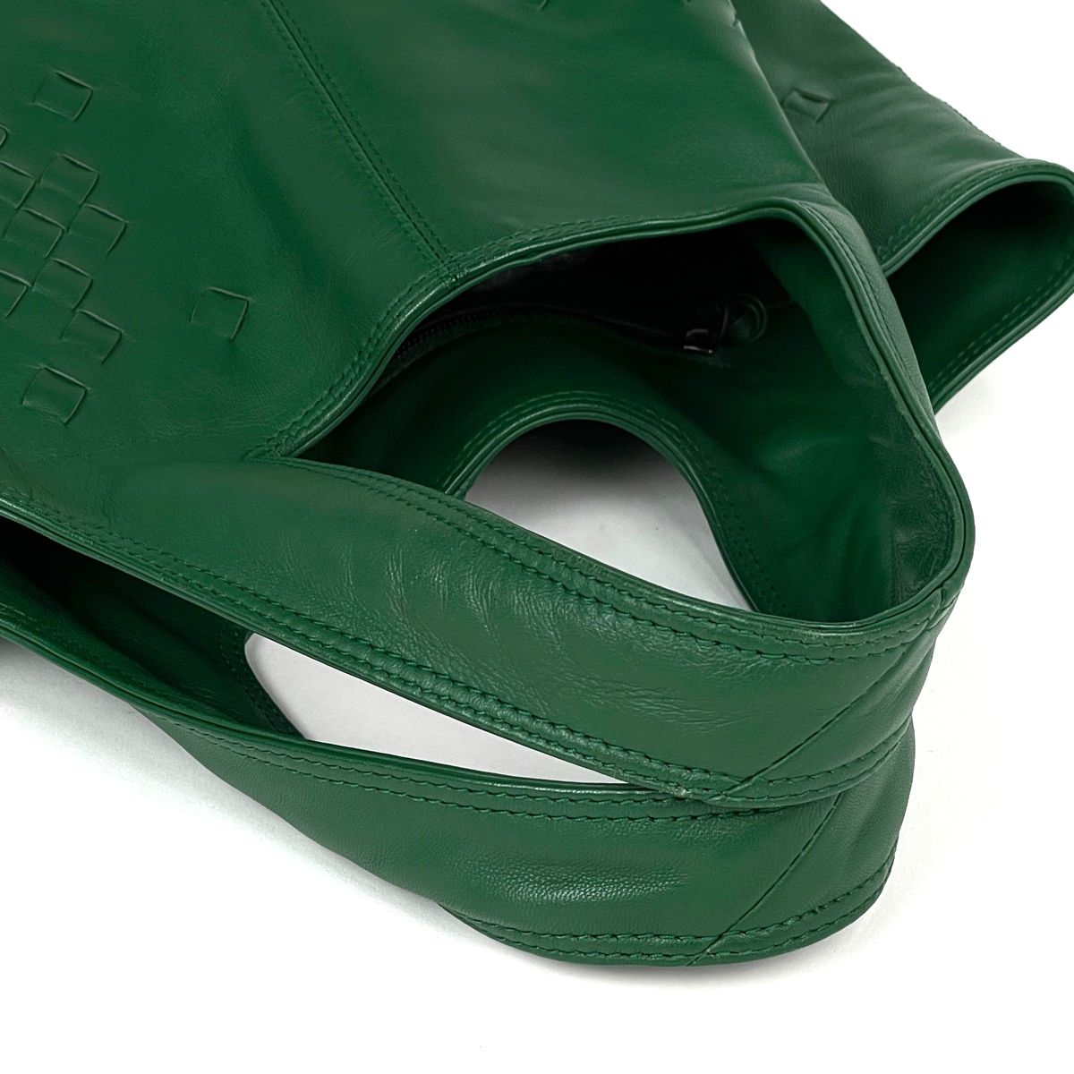 Bottega Veneta Intrecciato Handbag Leather Green — view 7