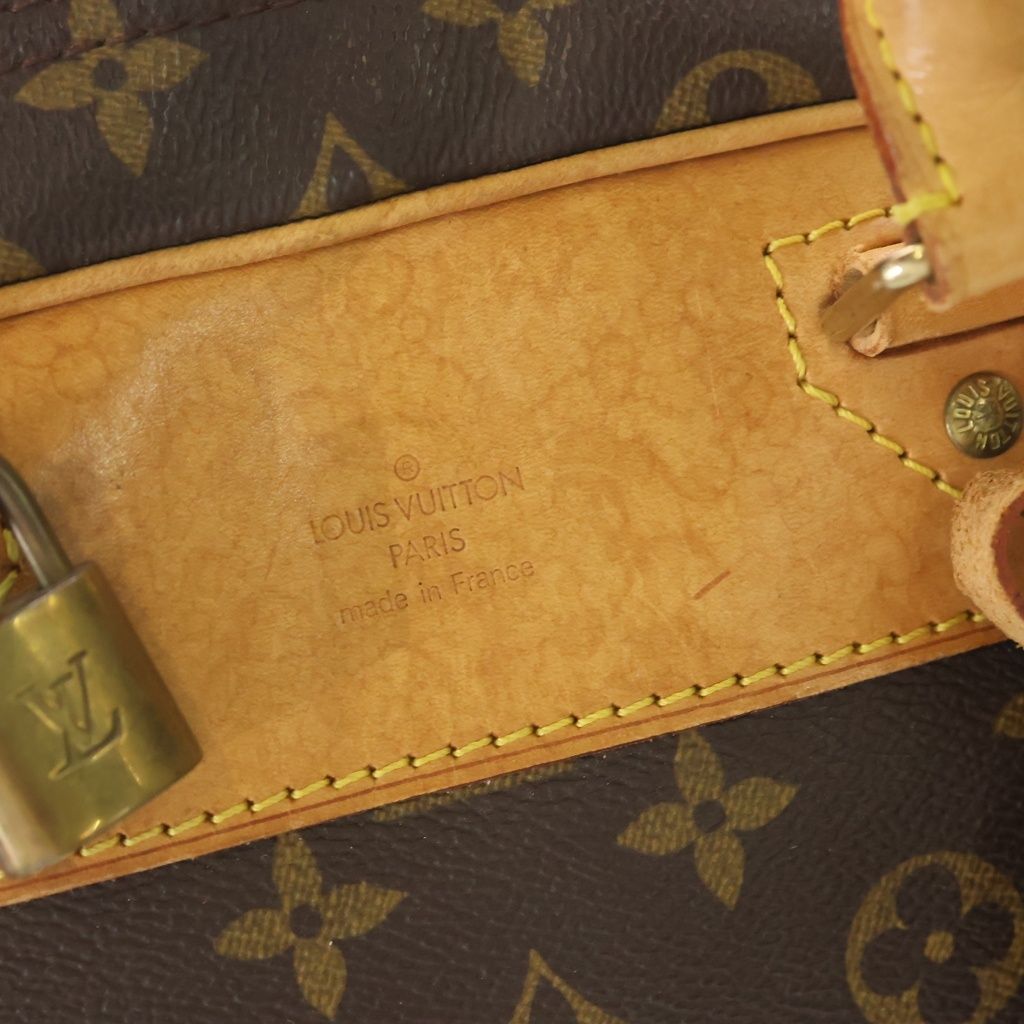 Louis Vuitton Evasion Bag Monogram Handbag Brown — view 6
