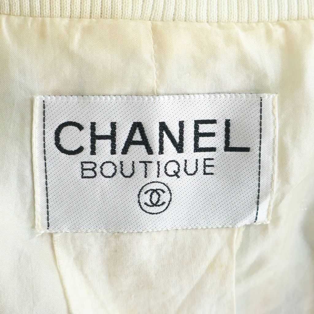 Chanel Vintage Tweed CC Logo Button Jacket & Skirt Set Blue Pink White — view 8