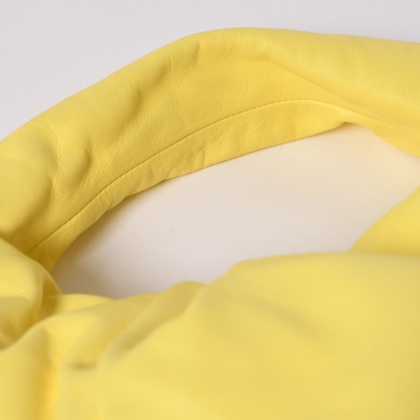 Bottega Veneta the Shoulder Pouch Handbag Lambskin Yellow Pleated — view 6