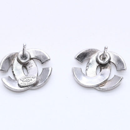 Chanel CC Logo Earrings 00 Metal Silver — view 6