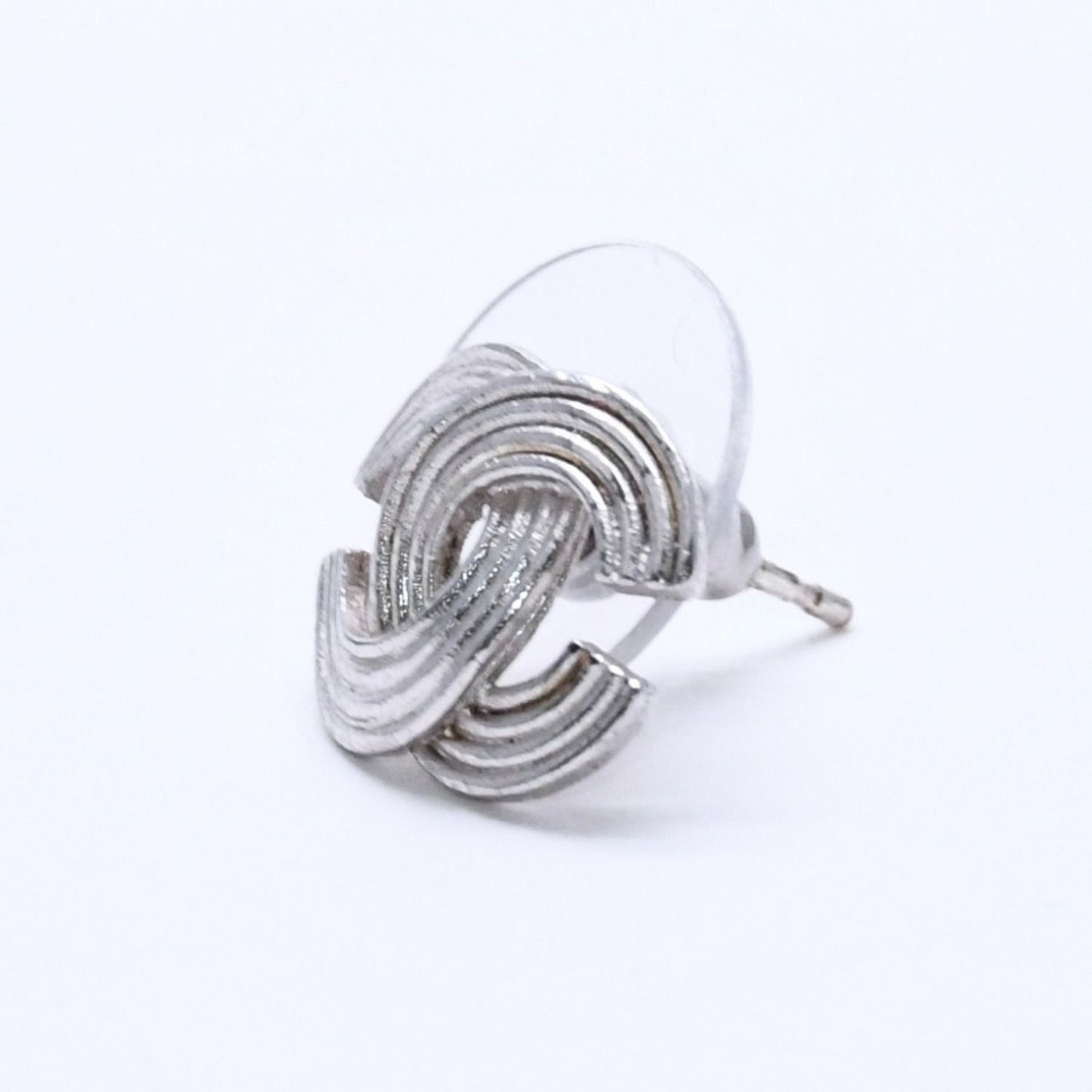 Chanel CC Logo Earrings 00 Metal Silver — view 2