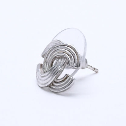 Chanel CC Logo Earrings 00 Metal Silver — view 2