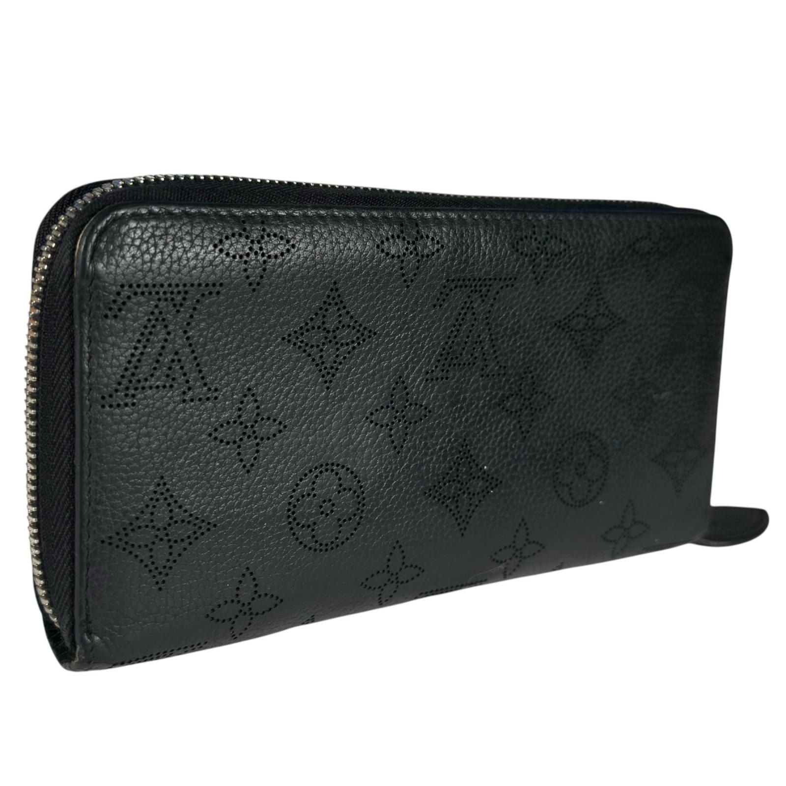 Louis Vuitton Mahina Zippy Wallet Monogram Canvas Black — view 3