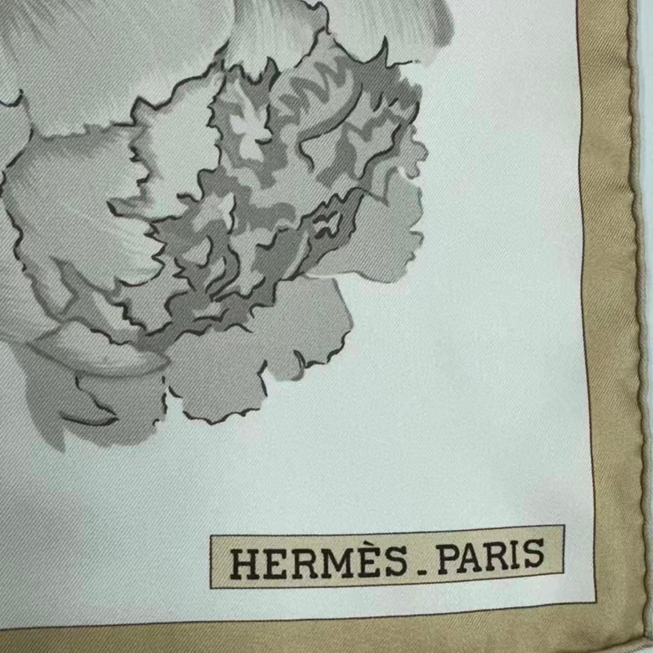 Hermes Scarf Carre 90 Les Pivoines Paeonia Silk White Beige — view 7
