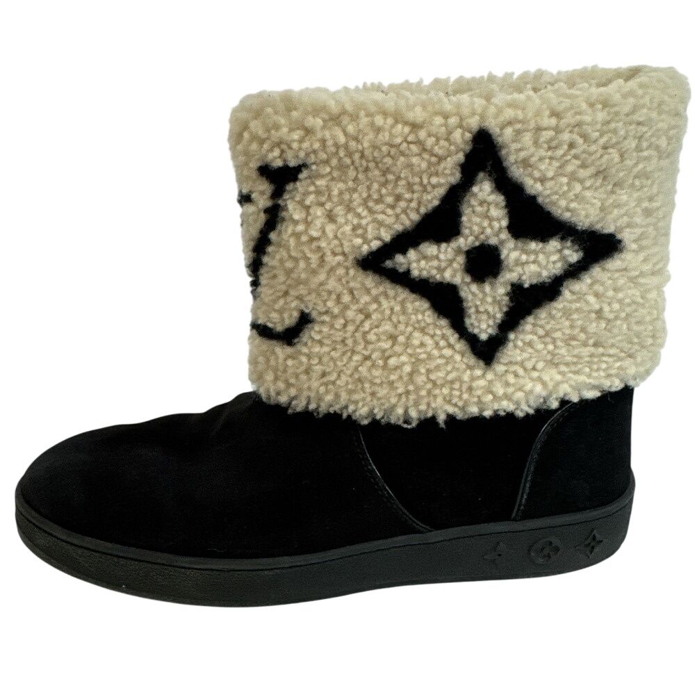 Louis Vuitton Shearling Snowdrop Line Boots
