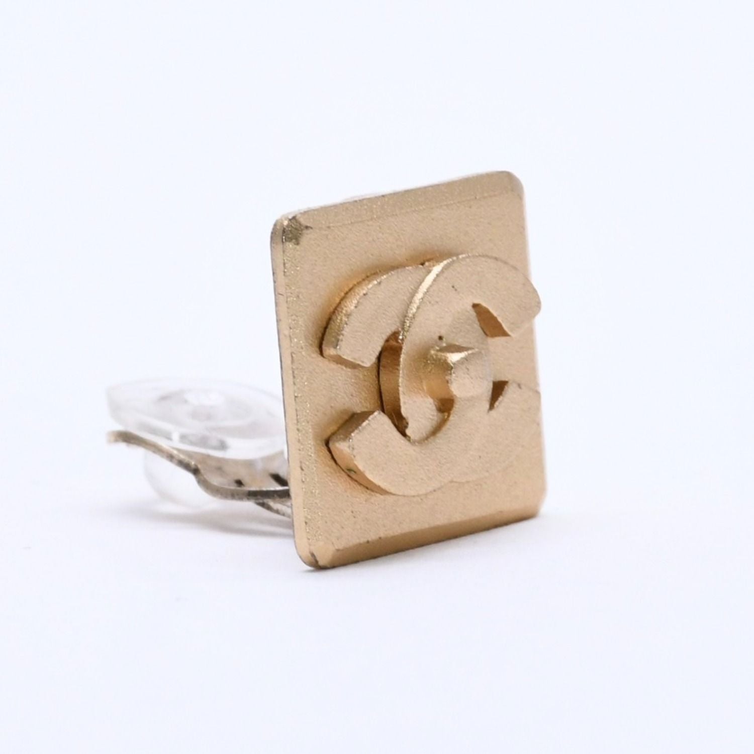 Chanel CC Logo Earrings 02 Turnlock Gold Plated — view 4