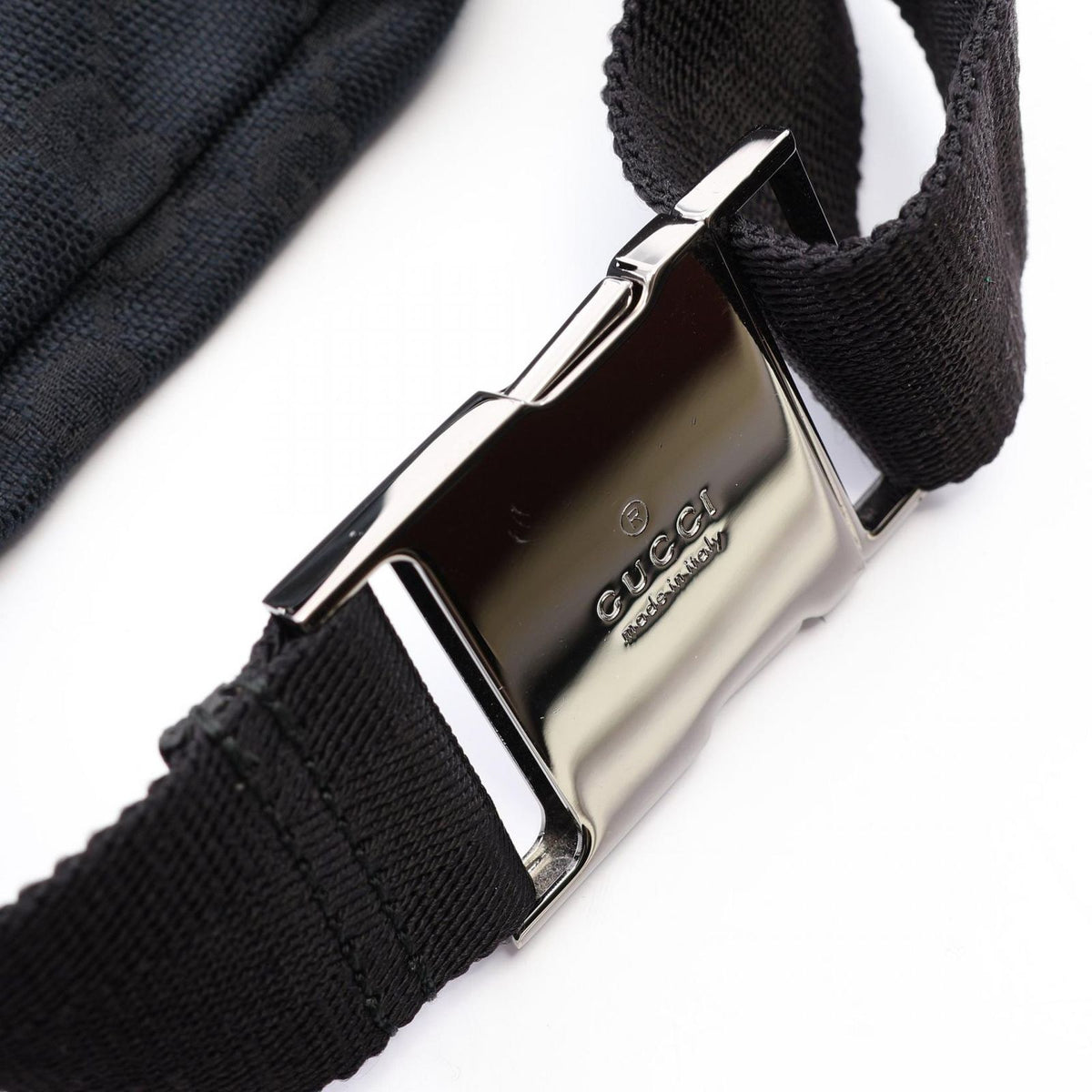 Gucci Waist Bag GG Canvas Black — view 6