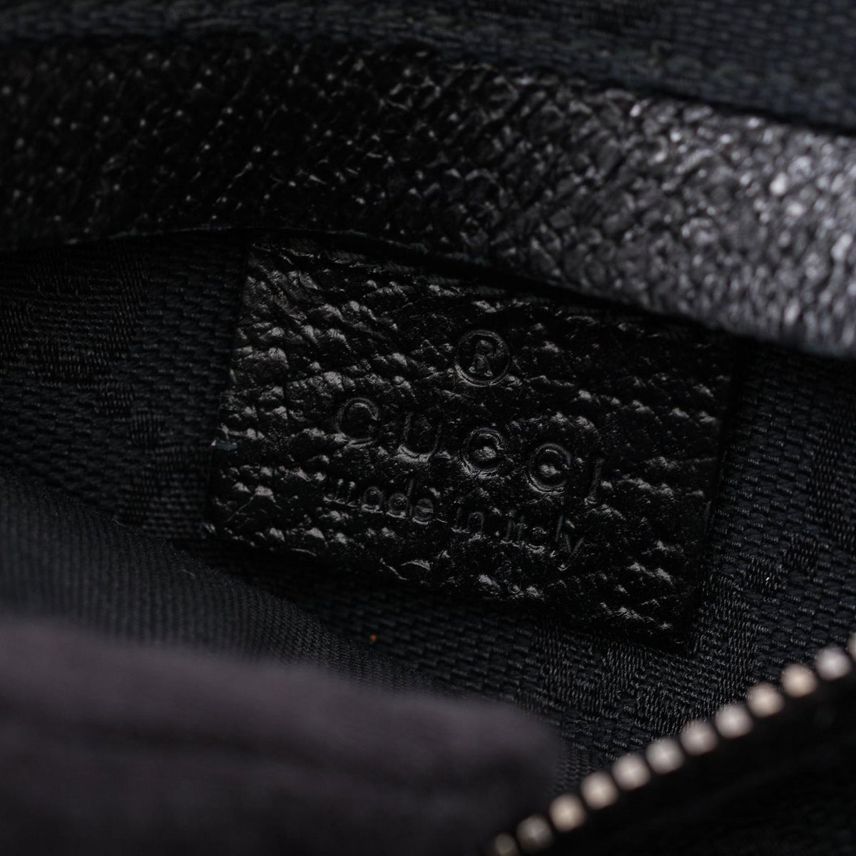 Gucci Waist Bag GG Canvas Black — view 4