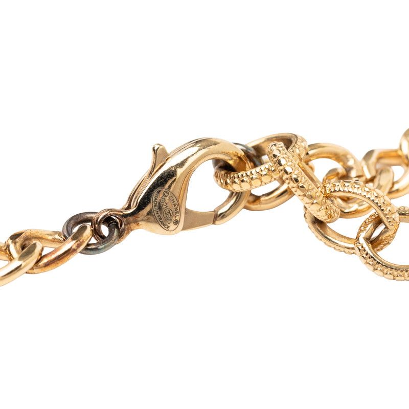 Chanel CC Logo Chain Necklace Gold Black Plated Resin — view 4