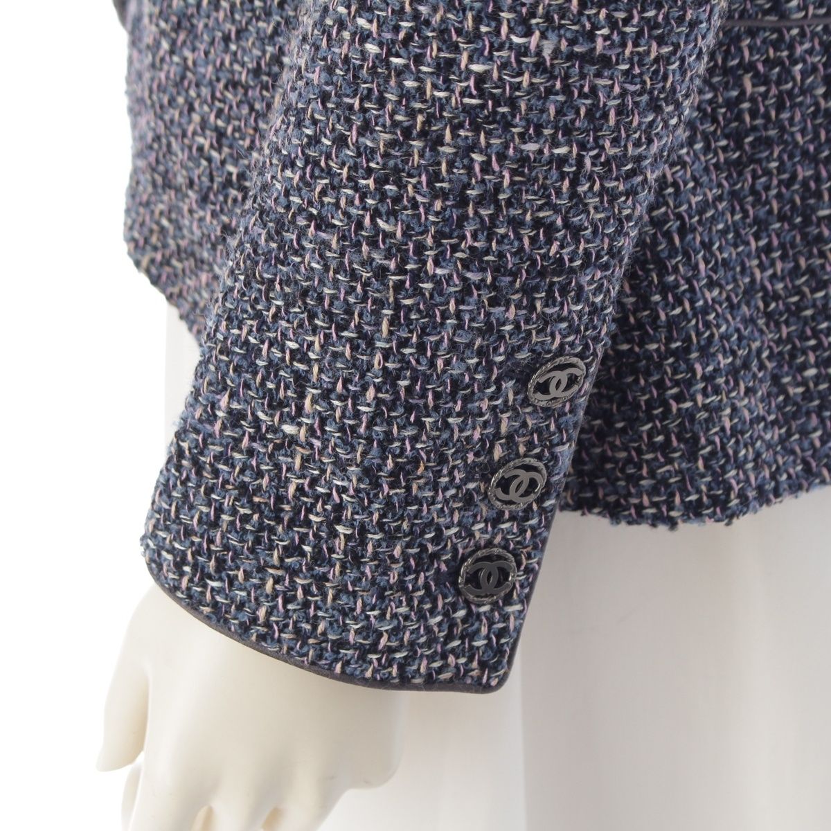 Chanel CC Logo Tweed Jacket Blue Pink 38 — view 7