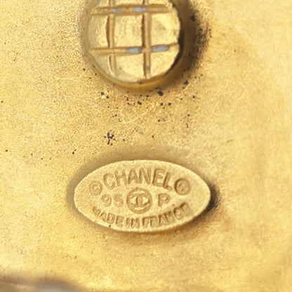 Chanel Single Earring CC Logo Gold Vintage — view 4
