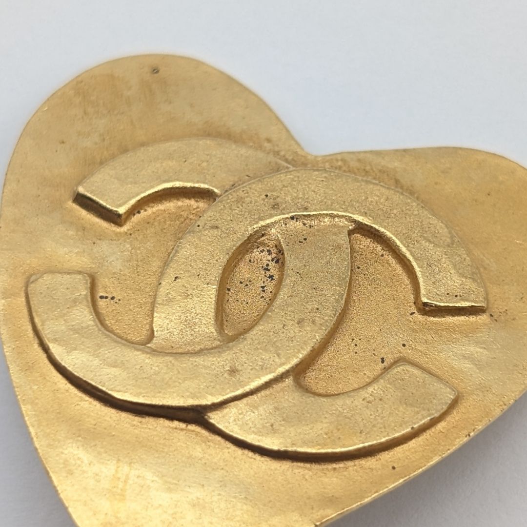 Chanel Single Earring CC Logo Gold Vintage — view 2