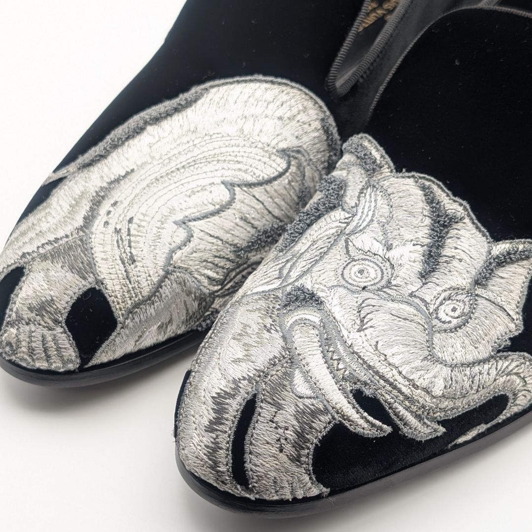 Louis Vuitton Chapman Brazza Auteuil Loafers Black Velvet Velour Embroidery — view 6